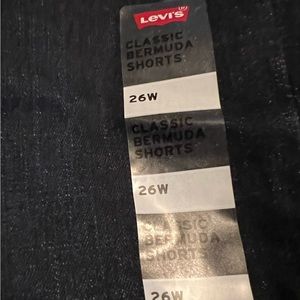 Women cuffed denim Bermuda shorts